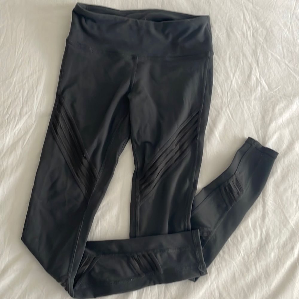 ALO Grey workout leggings